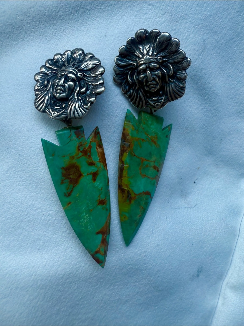 Turquoise Arrowhead Drop Earrings with Silver Native Chief Motif - old pawn 1960